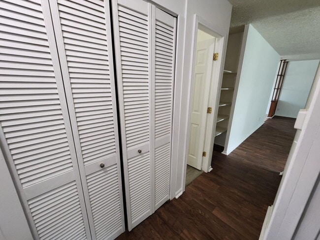 Building Photo - "Charming 3-Bedroom Home in Indianapolis –...
