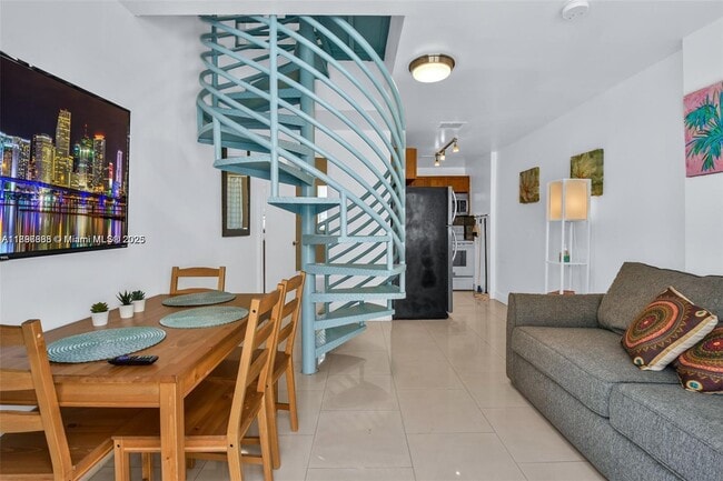 Building Photo - 6966 Byron Ave