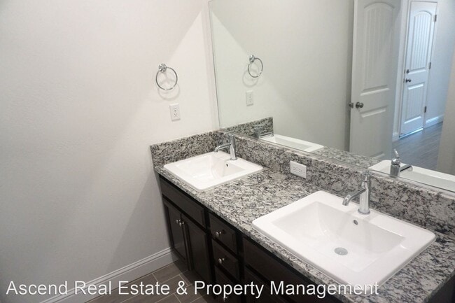 Building Photo - 4 br, 2 bath House - 9223 Blossom Creek Dr