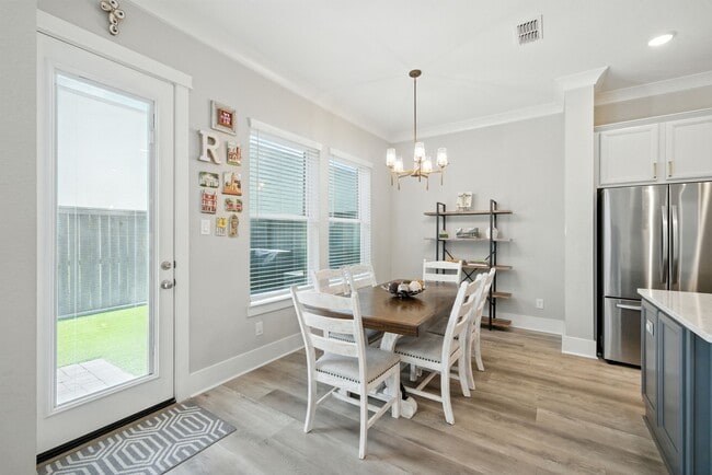 Building Photo - 1518 Callaking Pl