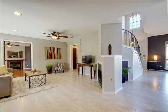Building Photo - 2926 Wickersham Ln
