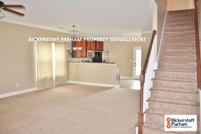 Building Photo - Welcome to Ft. Mitchell!! The Perfect Fami...