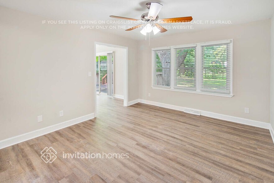 Building Photo - 5009 Brooktree Dr