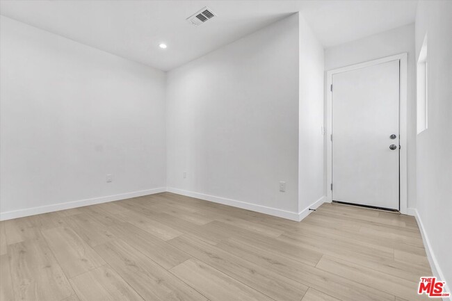 Building Photo - 3523 Enville Pl
