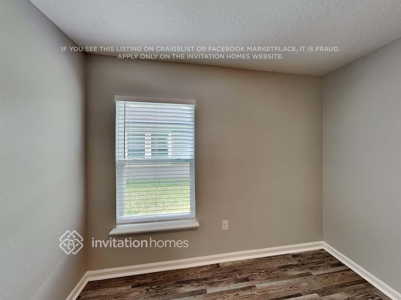 Building Photo - 168 Colorado Springs Way