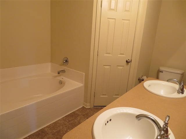 Building Photo - 3027 Appaloosa Dr