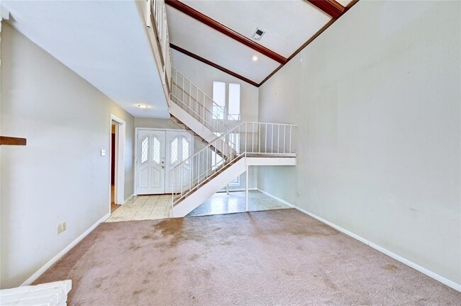 Building Photo - 2610 Princess Ln