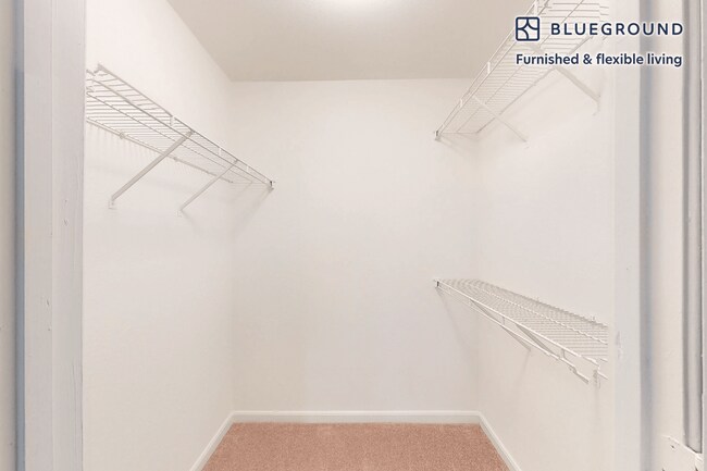 Building Photo - 1569 Onyx Dr