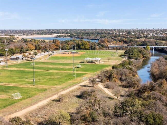 Building Photo - 14100 Avery Ranch Blvd