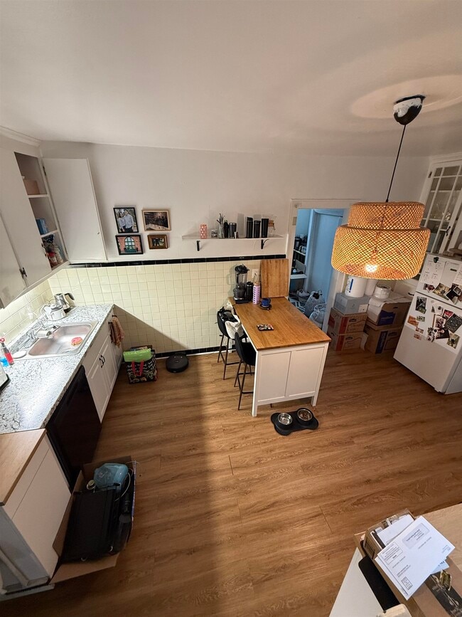 Building Photo - 114 Brunswick St