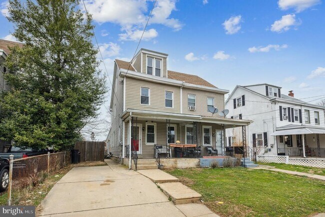 Building Photo - 7820 Craig St