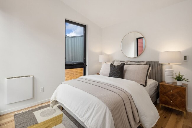 Building Photo - Net Zero Townhome on Bainbridge Island — 3 Bed | 2.25 Bath | 1,813 SqFt at The Trillium
