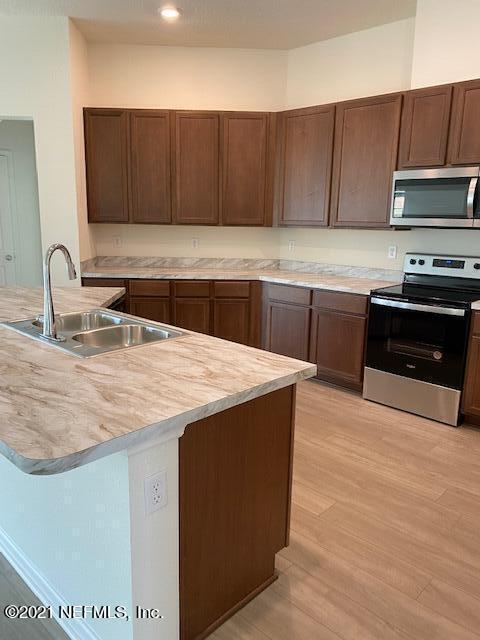 Building Photo - 10469 Collins Fld Cir