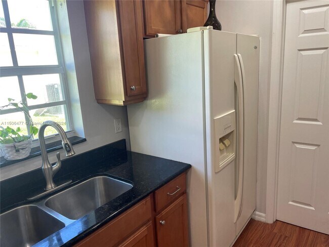 Building Photo - 6425 Las Palmas Way