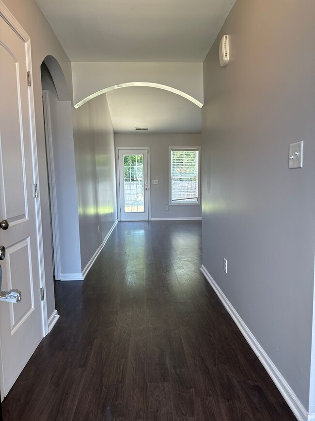 Building Photo - Something special on Sonoma!