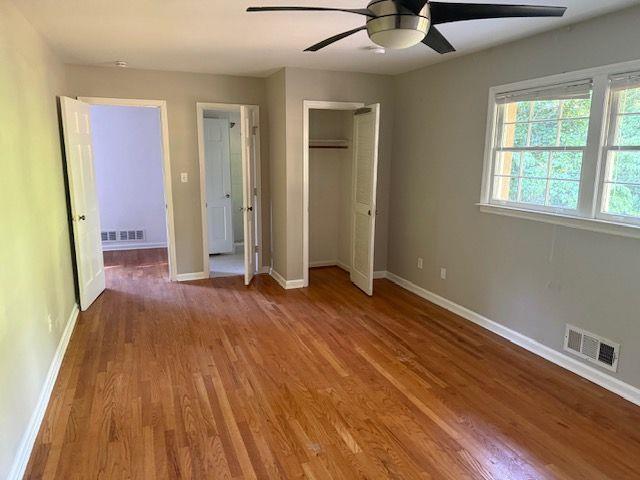 Building Photo - 2836 Umberland Dr