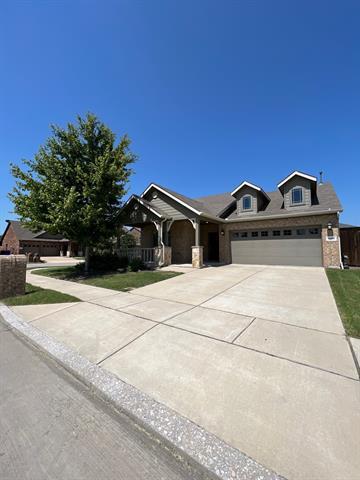 Building Photo - 5701 Sunflower Dr