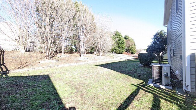 Building Photo - 9015 Arbor Creek Dr