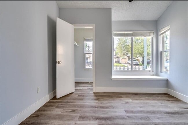 Building Photo - 6420 Horsepen Bayou Dr
