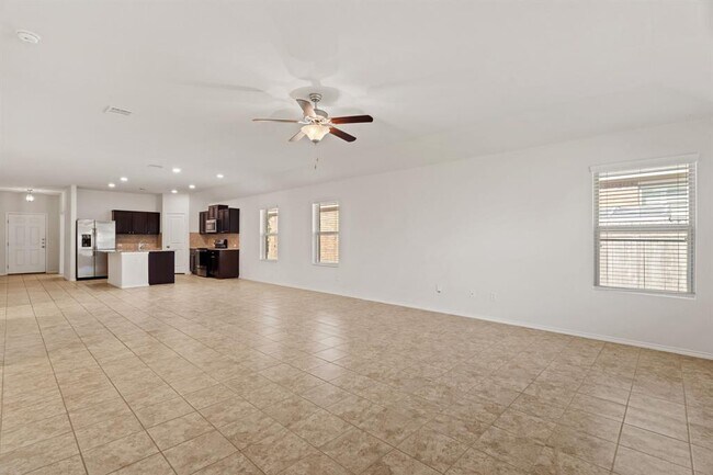 Building Photo - 817 Tabernash Dr