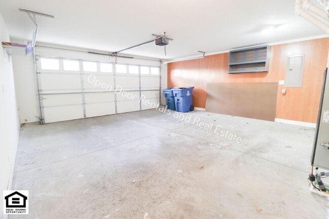 Building Photo - 4123 Woodfield Run