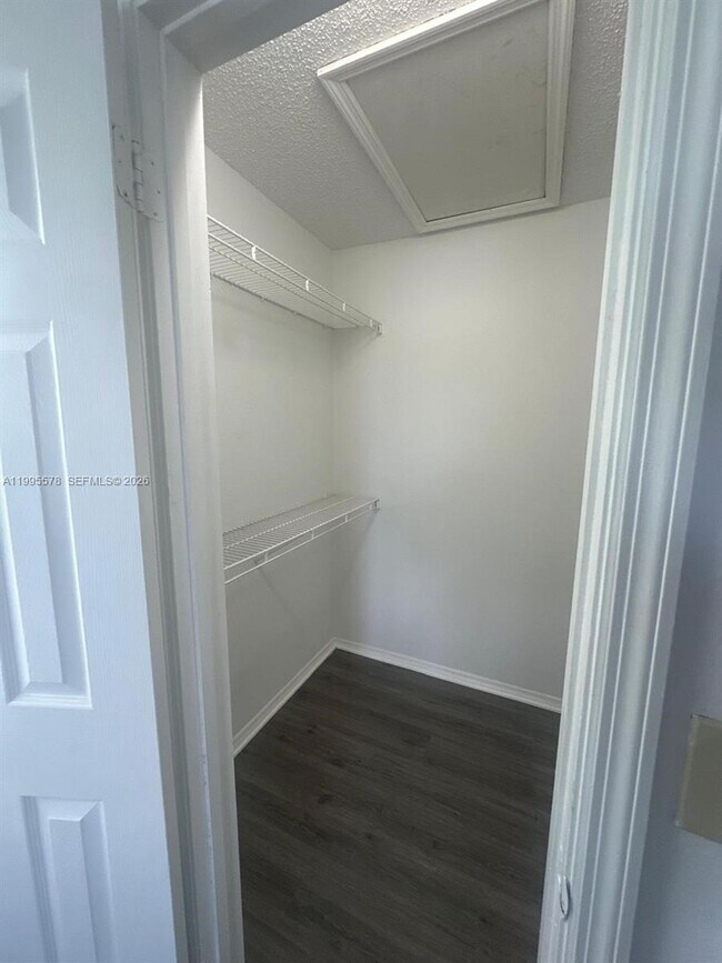 Building Photo - 2303 N Congress Ave