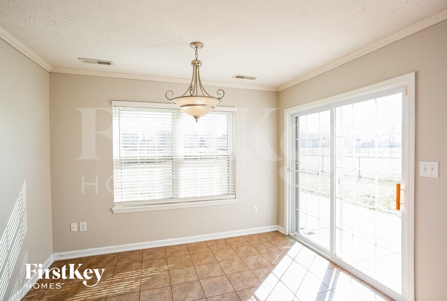 Building Photo - 7811 Camfield Way