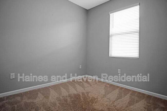 Building Photo - 183 Arlington Square Ct