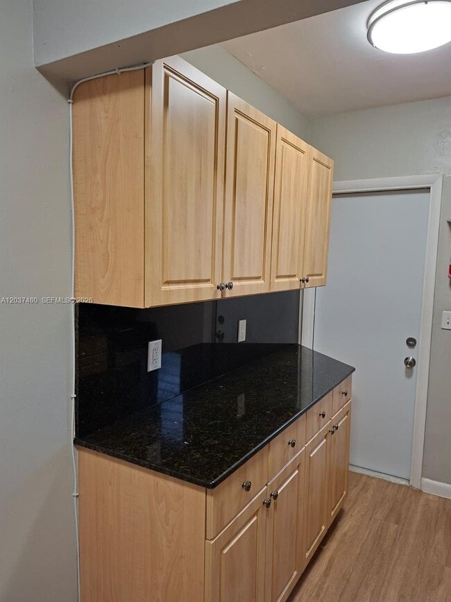 Building Photo - 13035 Emerald Dr