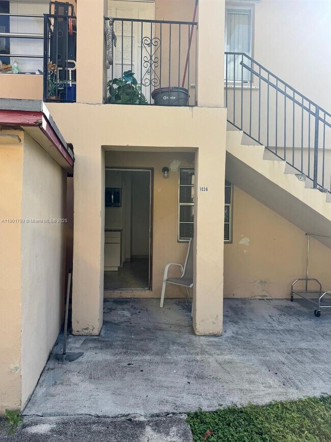 Building Photo - 1036 NW 3rd St