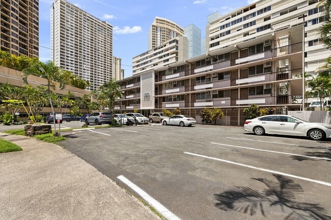 Building Photo - Furnished 1 Bed 1 Bath Condo. Includes Electric, Water, Sewer & Gas. Ample unassigned parking.