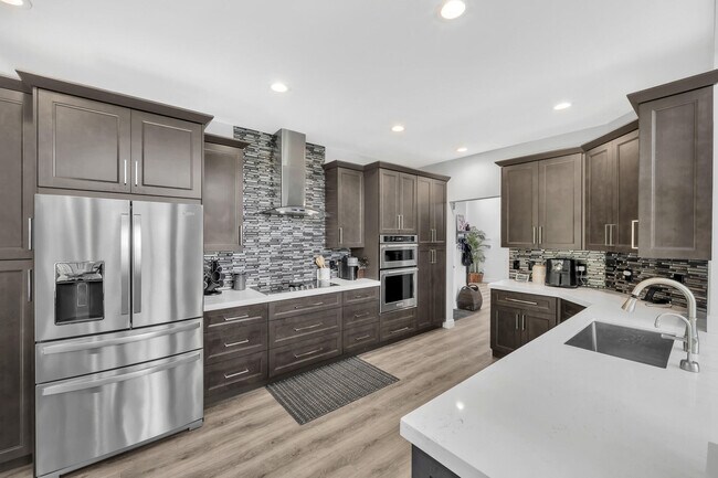 Building Photo - 23281 Butterfly Palm Ct
