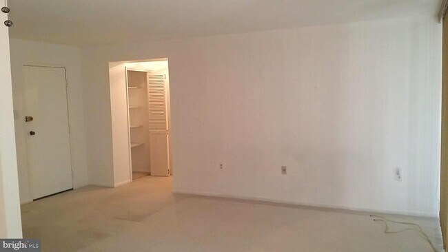 Building Photo - 4360 Ivymount Ct