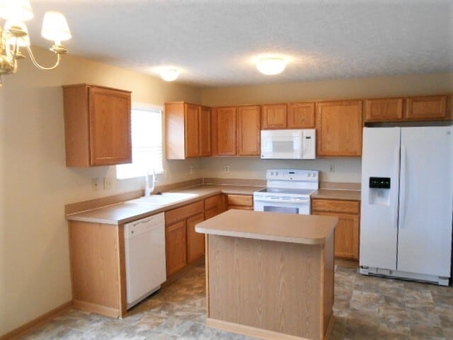 Building Photo - 1560 Mallard Cir E