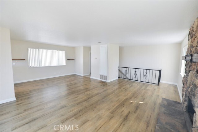 Building Photo - 505 Avenida Victoria