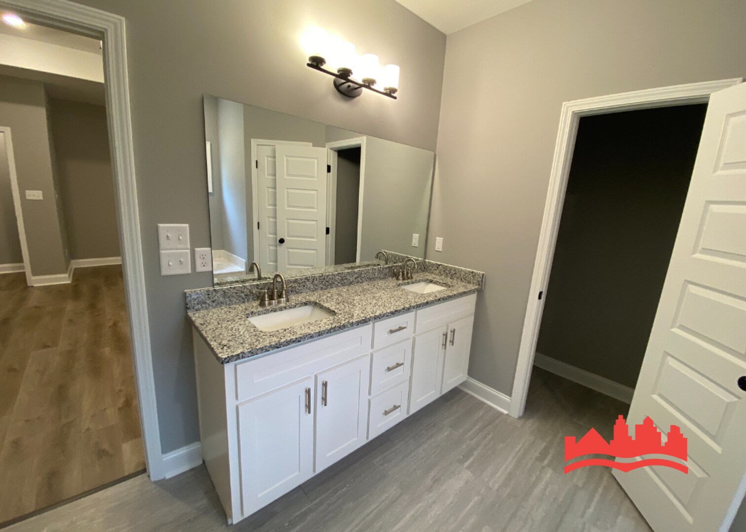 Building Photo - 10000 Messana St