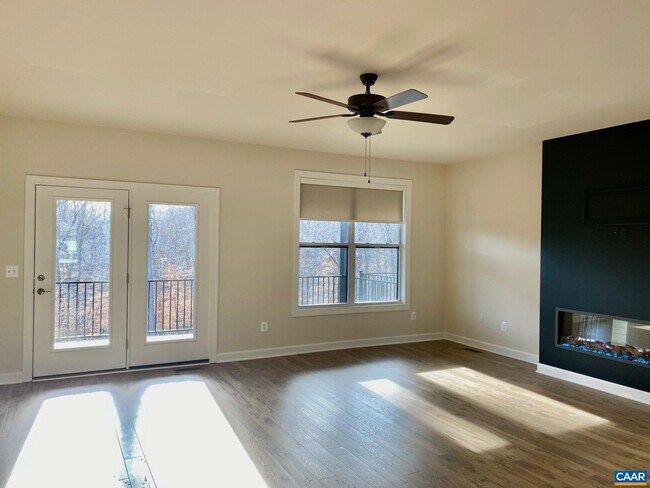 Building Photo - 2254 Fowler Cir