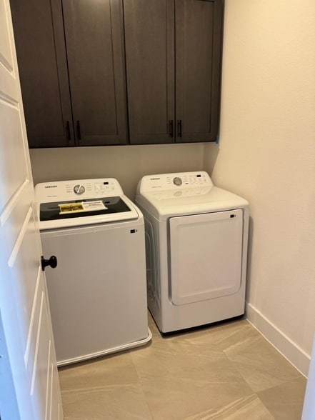 Building Photo - 4417 Cave Spgs St