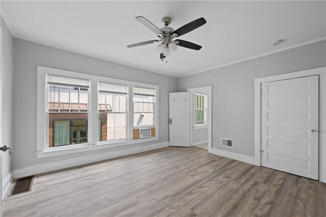 Building Photo - 789 Barnett St NE