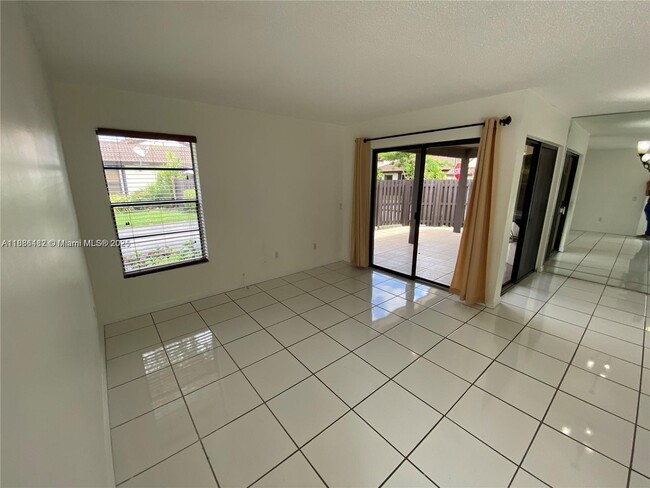 Building Photo - 14965 SW 49th Ln