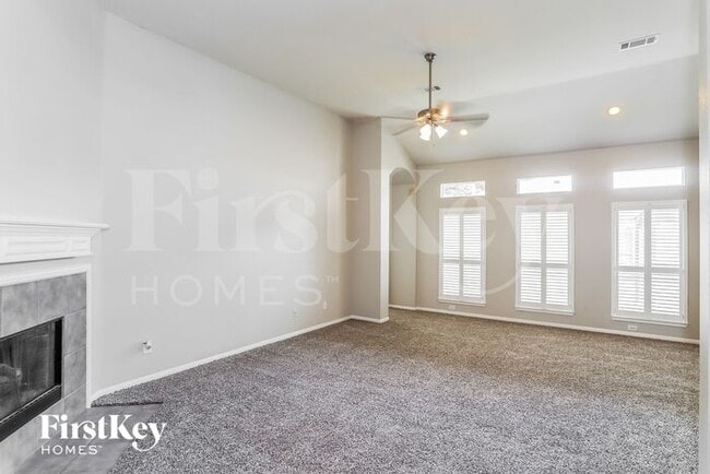 Building Photo - 14918 Spring Walk Ln