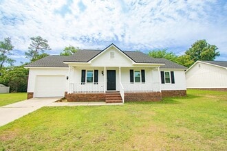 Building Photo - Fully Remodeled 3 Bedroom 2 Bathroom Home!
