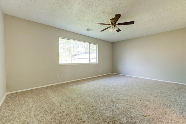 Building Photo - 2311 Pepperweed Dr