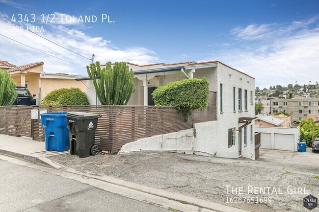 Building Photo - 4343 1/2 Toland Pl. -