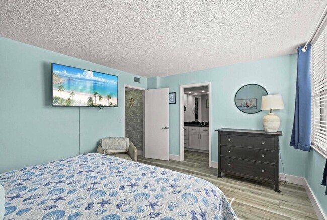 Building Photo - 750 Egret Cir