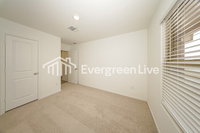 Building Photo - 11721 SW 36th St