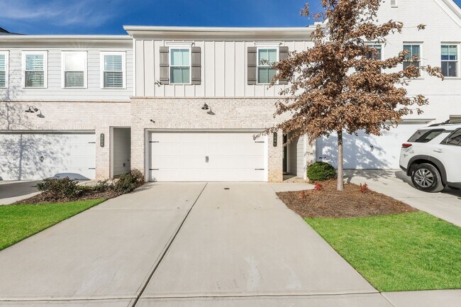 Building Photo - 3604 Silvery Wy