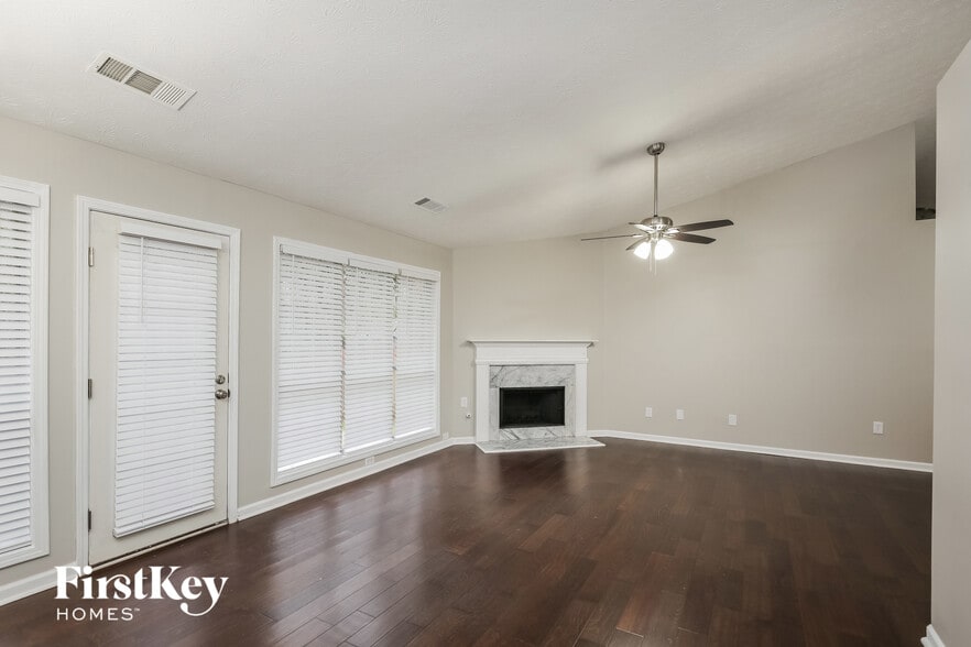 Building Photo - 181 Clarion Rd