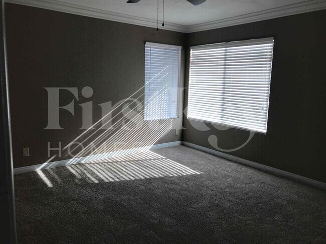 Building Photo - 419 Rutherford Cir
