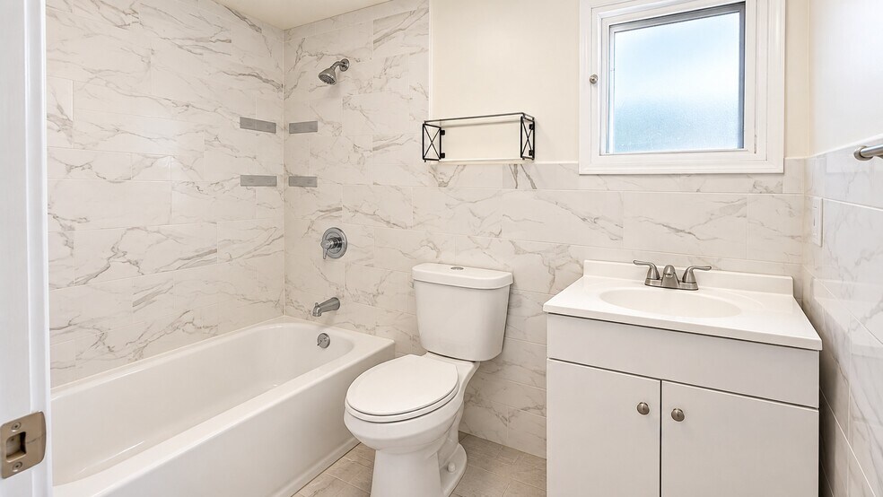 BATHROOM #2 - 14 Oriental St